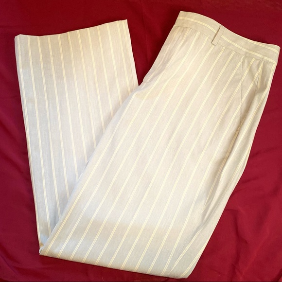 Banana Republic Pants - Banana Republic - Curvy Fit
Women's Dress Trousers